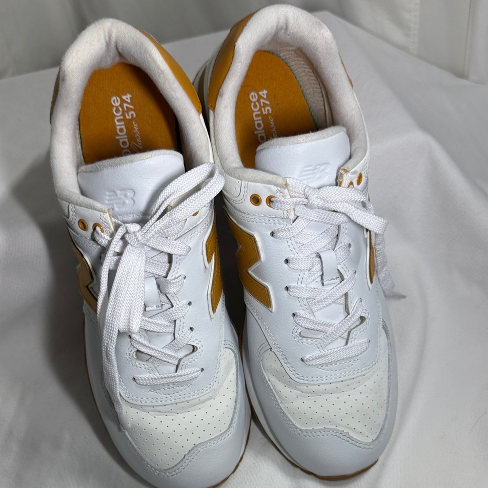 New Balance White and Gold Athletic Shoes - Picture 2 of 5
